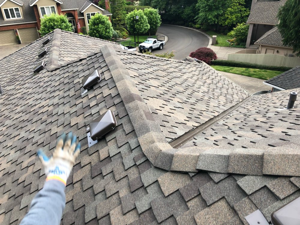 Slide of 916 Roofing