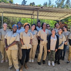 HCI College - Ft. Lauderdale - Veterinary Assisting students field trip.