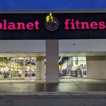 Planet Fitness - Planet Fitness, New Bern - Trainers Near Me - New Bern, North Carolina Planet Fitness - Planet Fitness, New Bern - Trainers Near Me - New Bern, North Carolina