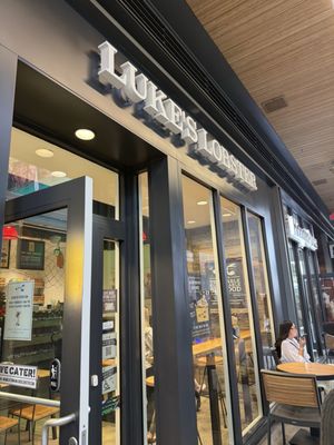 Luke's Lobster Brickell City Centre by null