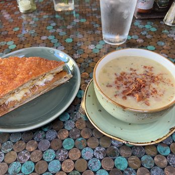 Rusty Ladle - grilled cheese and clam chowder - Soup Near Me - San Francisco, California Rusty Ladle - grilled cheese and clam chowder - Soup Near Me - San Francisco, California