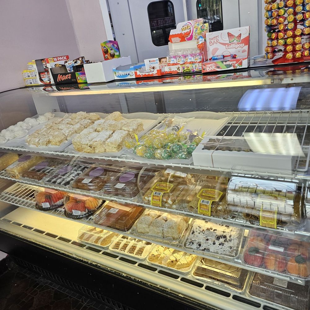Papillon International Bakery - Bakeries Near Me - Glendale, California Papillon International Bakery - Bakeries Near Me - Glendale, California