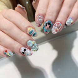 Hollywood Nail & Spa