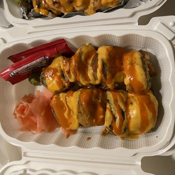 Blue Mango - Spicy Crunch Roll - Vegetarian Near Me - San Jose, California