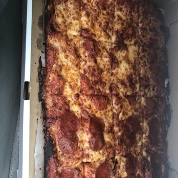Twin's Pizza - Pizza Near Me - North Providence, Rhode Island Twin's Pizza - Pizza Near Me - North Providence, Rhode Island