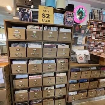 Hungry Ear Records - 45's - Music & DVDs Near Me - Honolulu, Hawaii