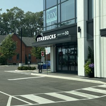 Starbucks - Coffee & Tea Near Me - Toronto, Ontario Starbucks - Coffee & Tea Near Me - Toronto, Ontario