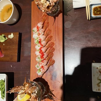 Kinja Sushi - Sushi Bars Near Me - Concord, California
