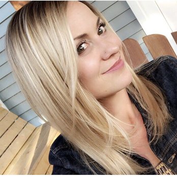 Dolce Salon  - Beautiful blonde highlights for the summer! - Hair Extensions Near Me - Tacoma, Washington