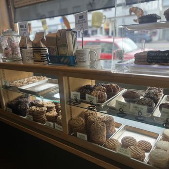 Mendocino Cookie Co - Bakeries Near Me - Fort Bragg, California