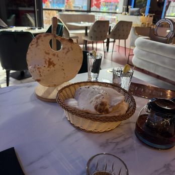 Hawa Beirut - Lebanese Near Me - Toronto, Ontario