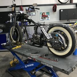 Flying Brothers Motorcycle Parts - Bike shop project 1979 shovelhead