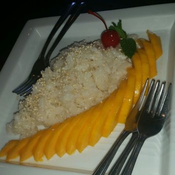 Thailusion - Mango with thai sticky rice - Thai Near Me - Los Alamitos, California Thailusion - Mango with thai sticky rice - Thai Near Me - Los Alamitos, California