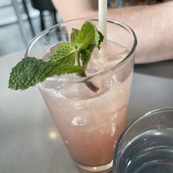 Crown Republic Gastropub - Lavender rosé mojito - Gastropubs Near Me - Cincinnati, Ohio