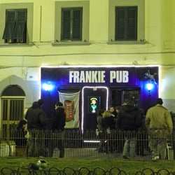 Frankie Pub