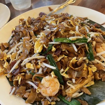 Ipoh Kopitiam - Char Kway Teow(Stir Fried Flat Noodle) - Malaysian Near Me - Alhambra, California Ipoh Kopitiam - Char Kway Teow(Stir Fried Flat Noodle) - Malaysian Near Me - Alhambra, California