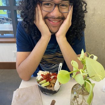 Toastique - Tasty bowl - Juice Bars & Smoothies Near Me - Washington, DC, District of Columbia