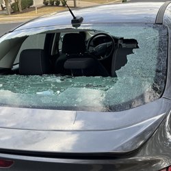 D&M Auto Glass
