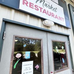 Dupre at the Market - Exterior