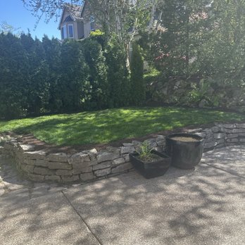 Majestic Landscape and Contruction - Sod that was put down and hardscape that was pressure washed. - Fences & Gates Near Me Majestic Landscape and Contruction - Sod that was put down and hardscape that was pressure washed. - Fences & Gates Near Me