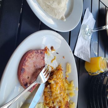 The Riverside Airport Cafe - Ham steak, eggs, hash browns, and a side of biscuits n gravy - Cafes Near Me - Riverside, California The Riverside Airport Cafe - Ham steak, eggs, hash browns, and a side of biscuits n gravy - Cafes Near Me - Riverside, California