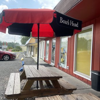 Deb’s Deli - Outdoor seating - Delis Near Me - Old Town, Florida