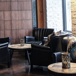 Studio Cigar Lounge