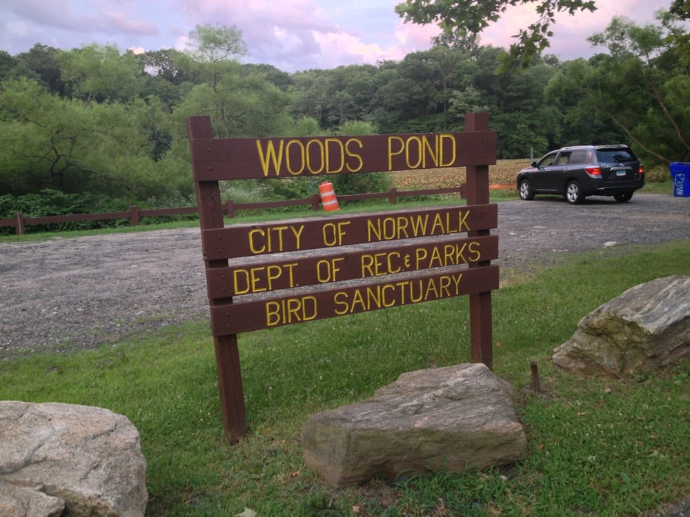Woods Pond Park Logo
