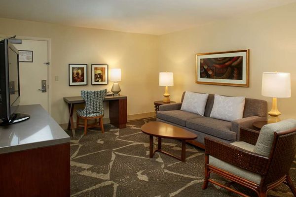 Hilton Hawaiian Village Waikiki Beach Resort by null