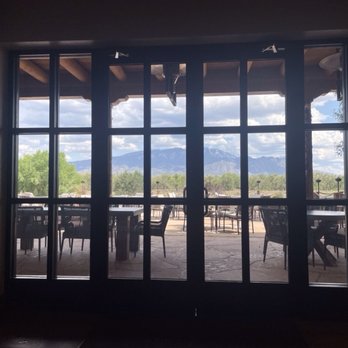 Rio Grande Lounge - Lounges Near Me - Bernalillo, New Mexico