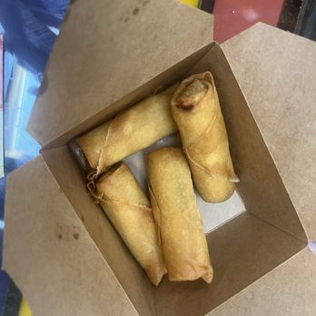 Thai Thantawan - Vegetable Egg Rolls - Thai Near Me - Portland, Oregon
