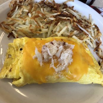 The Pancake Chef - Crab and cheese omelette - American Near Me - SeaTac, Washington