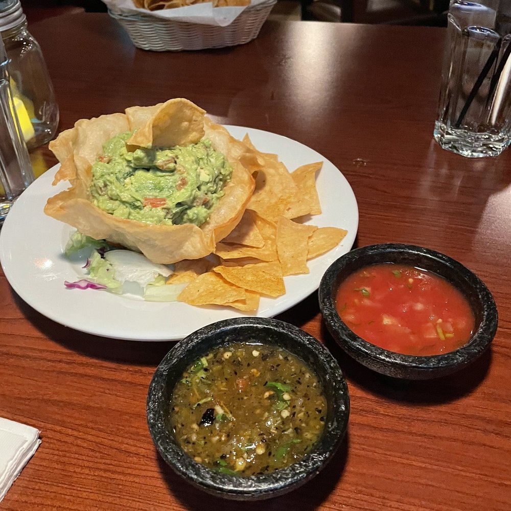 Cabrera's Mexican Cuisine - Guacamole - Mexican Near Me - Pasadena, California