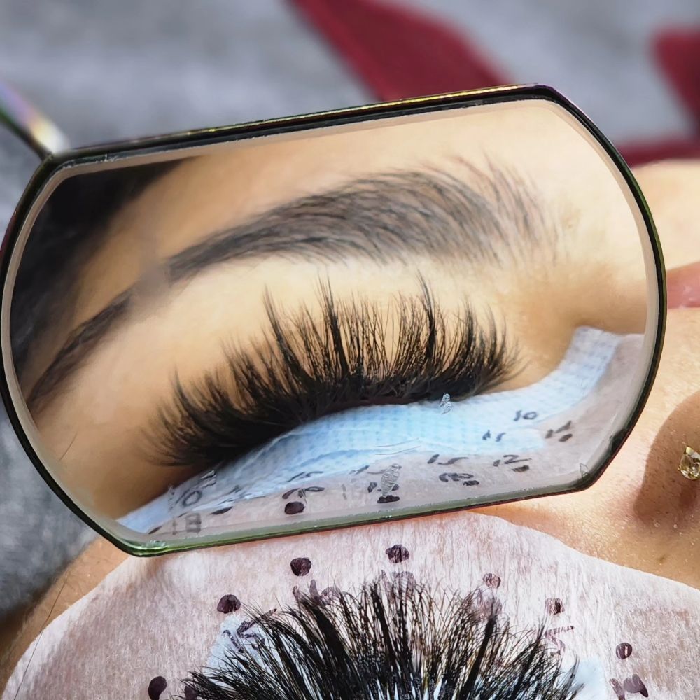Eye Lash Candy Logo