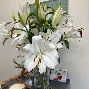 Magnolia Floral Design - White Lilies - Florists Near Me - Laguna Beach, California Magnolia Floral Design - White Lilies - Florists Near Me - Laguna Beach, California