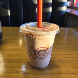 MOOYAH Burgers, Fries & Shakes - Hershey shake