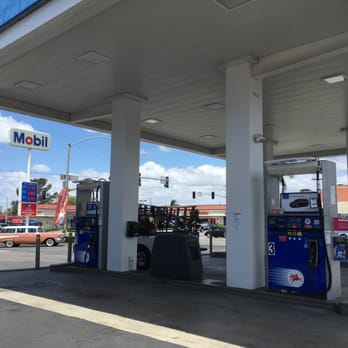Chapman Mobil - The gas area - Auto Repair Near Me - Orange, California