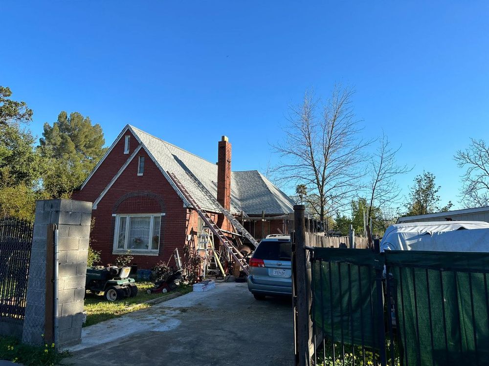 Slide of Fence Mixalev