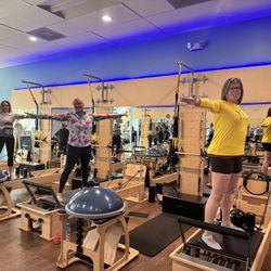 Club Pilates - Having fun w my friends doing Pilates!!! Great teachers and great staff!!