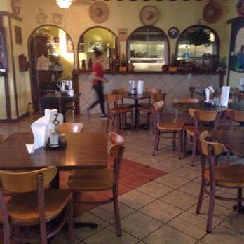 El Comal Mexican Restaurant - Mexican Near Me - Sealy, Texas