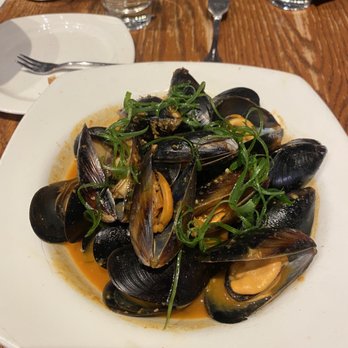 Taylor Shellfish Farms - Mussel Steamer - Seafood Near Me - Seattle, Washington Taylor Shellfish Farms - Mussel Steamer - Seafood Near Me - Seattle, Washington