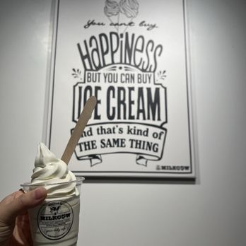 Milkcow Cafe - Ice Cream & Frozen Yogurt Near Me - Richmond, British Columbia Milkcow Cafe - Ice Cream & Frozen Yogurt Near Me - Richmond, British Columbia