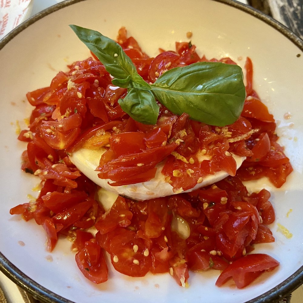 Capresina Salad (buffalo mozzarella)