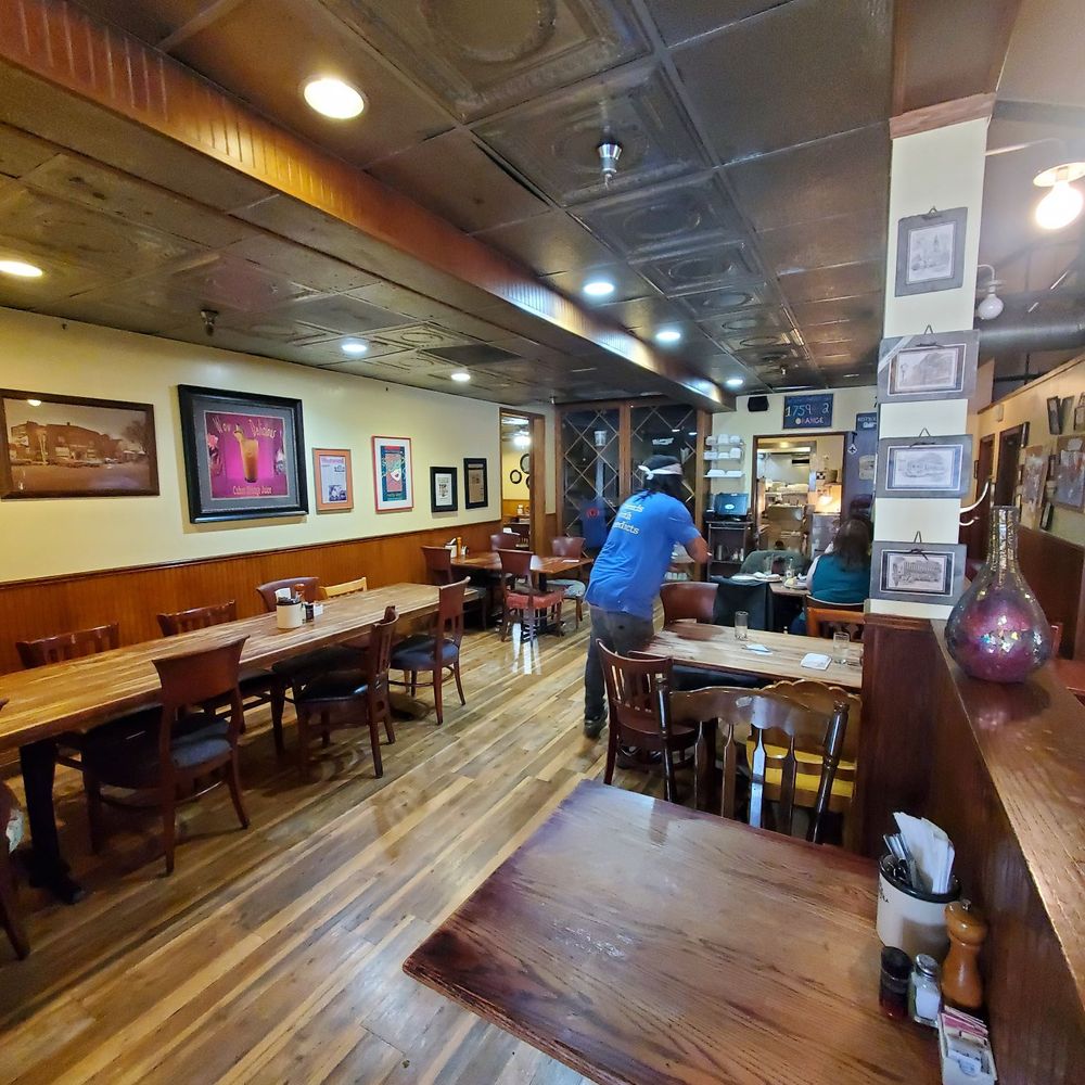 Lucile's Creole Cafe - Dining Room-West - Cajun/Creole Near Me - Denver, Colorado