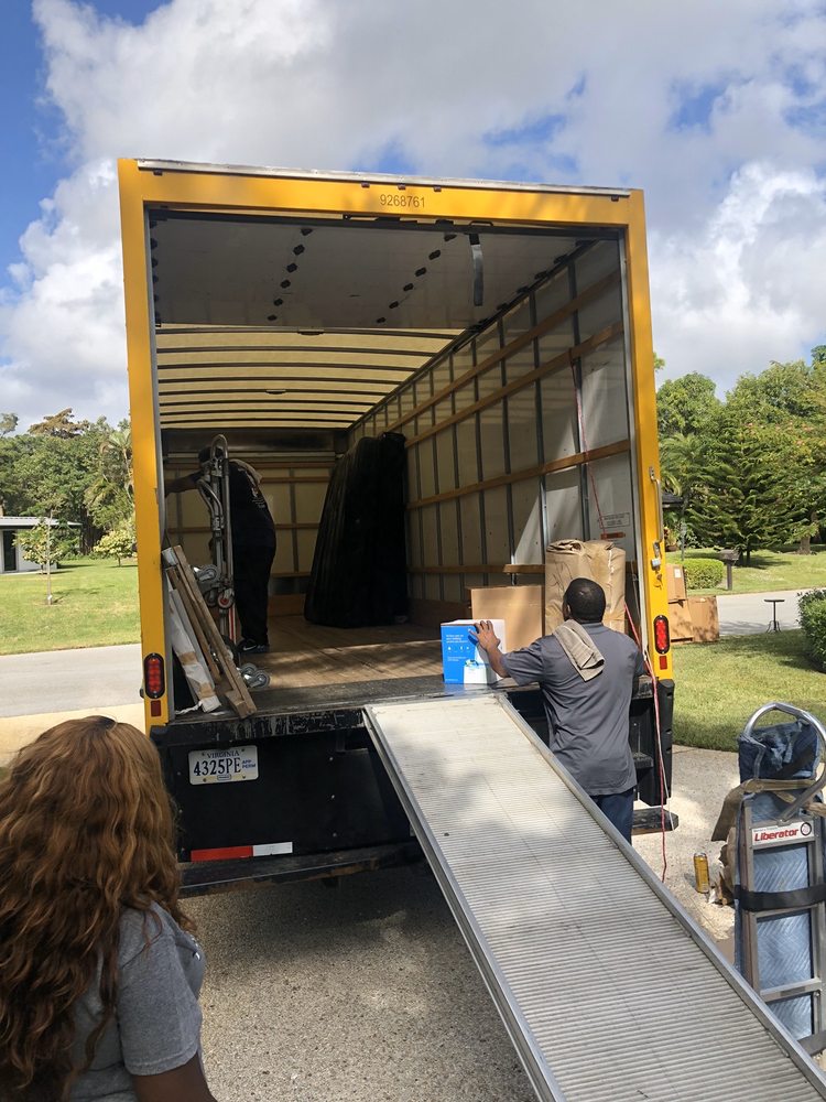 ALEXANDER & SONS MOVING Updated August 2024 57 Photos & 16 Reviews