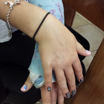 Montecito Nails - Nail Salons Near Me - San Rafael, California