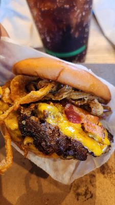 Shake Shack Stanford Shopping Center by null