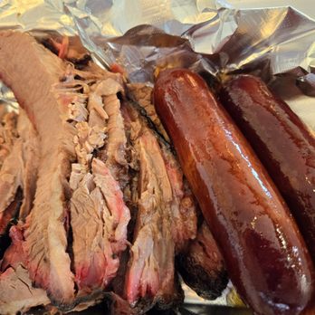 Texas BBQ Wagon - Hot links. Super juicy and brisket - Soul Food Near Me - Las Vegas, Nevada