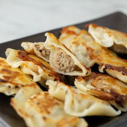 Luscious Dumplings - Pan fried pork dumplings