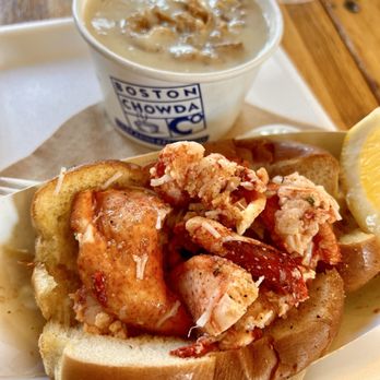 Boston Chowda - Lobster special comes with clam chowder. Disappointing, lack of flavor - Seafood Near Me - Boston, Massachusetts